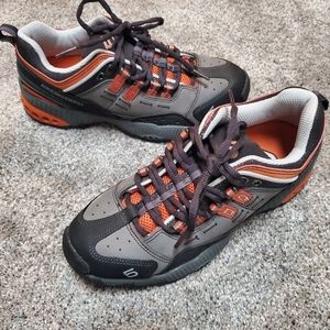 Five ten brand hiking shoe for women sz 8 stealth new